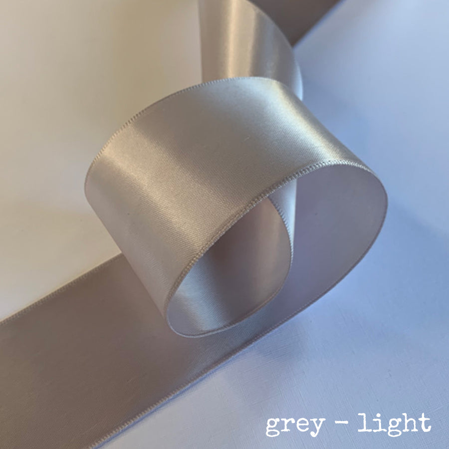 grey-light
